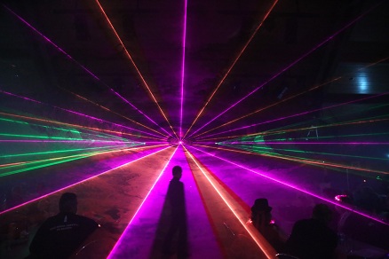 Laser
